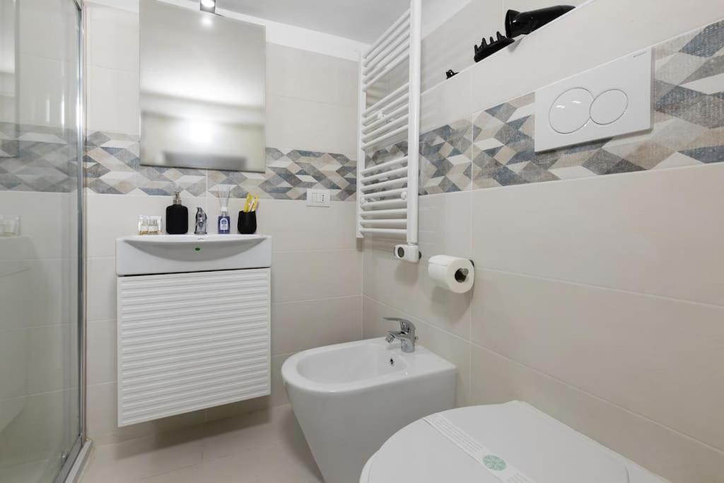 Apartment Three-suite With Free Netflix And Fast Wifi