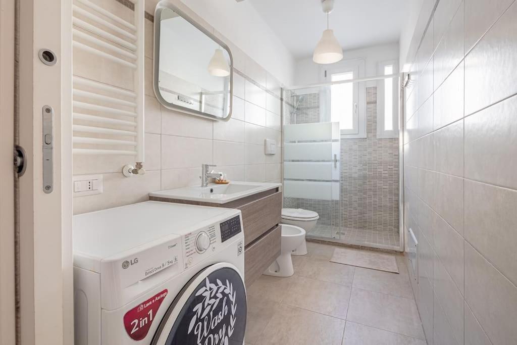 Cozy Appartament 1 Min From New Mm4 Argonne Apartment *