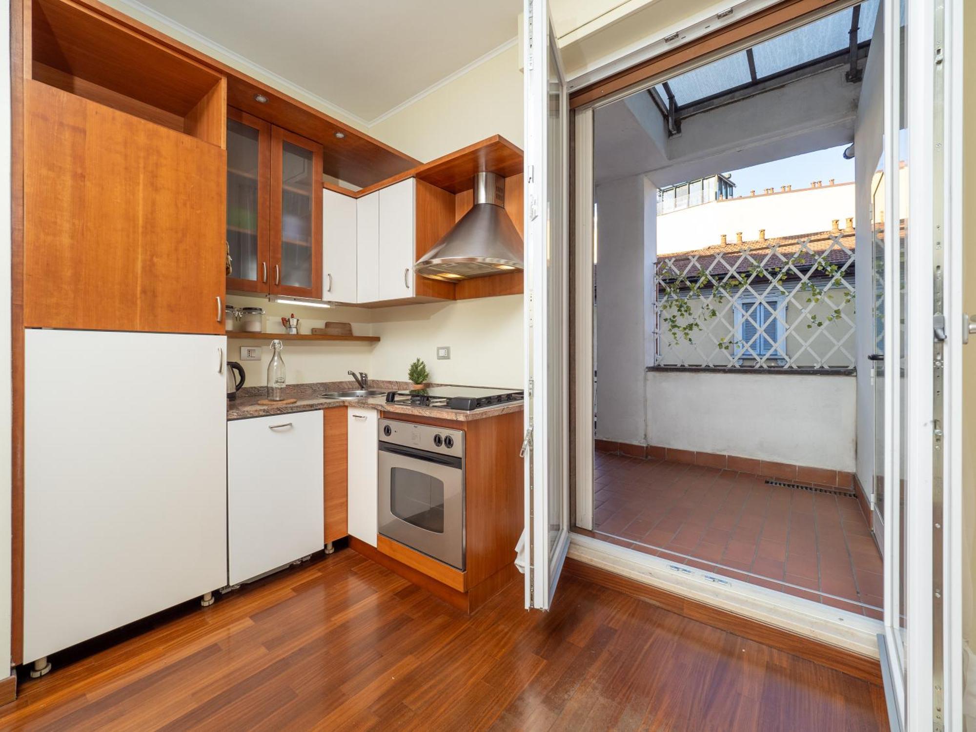 Apartment Flat In Center With Terrace, Near Garibaldi Fs Mailand