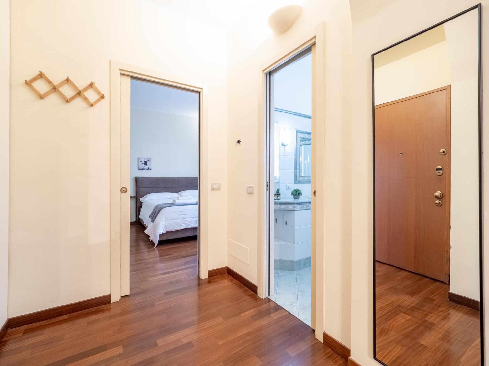 Flat In Center With Terrace, Near Garibaldi Fs Apartment *