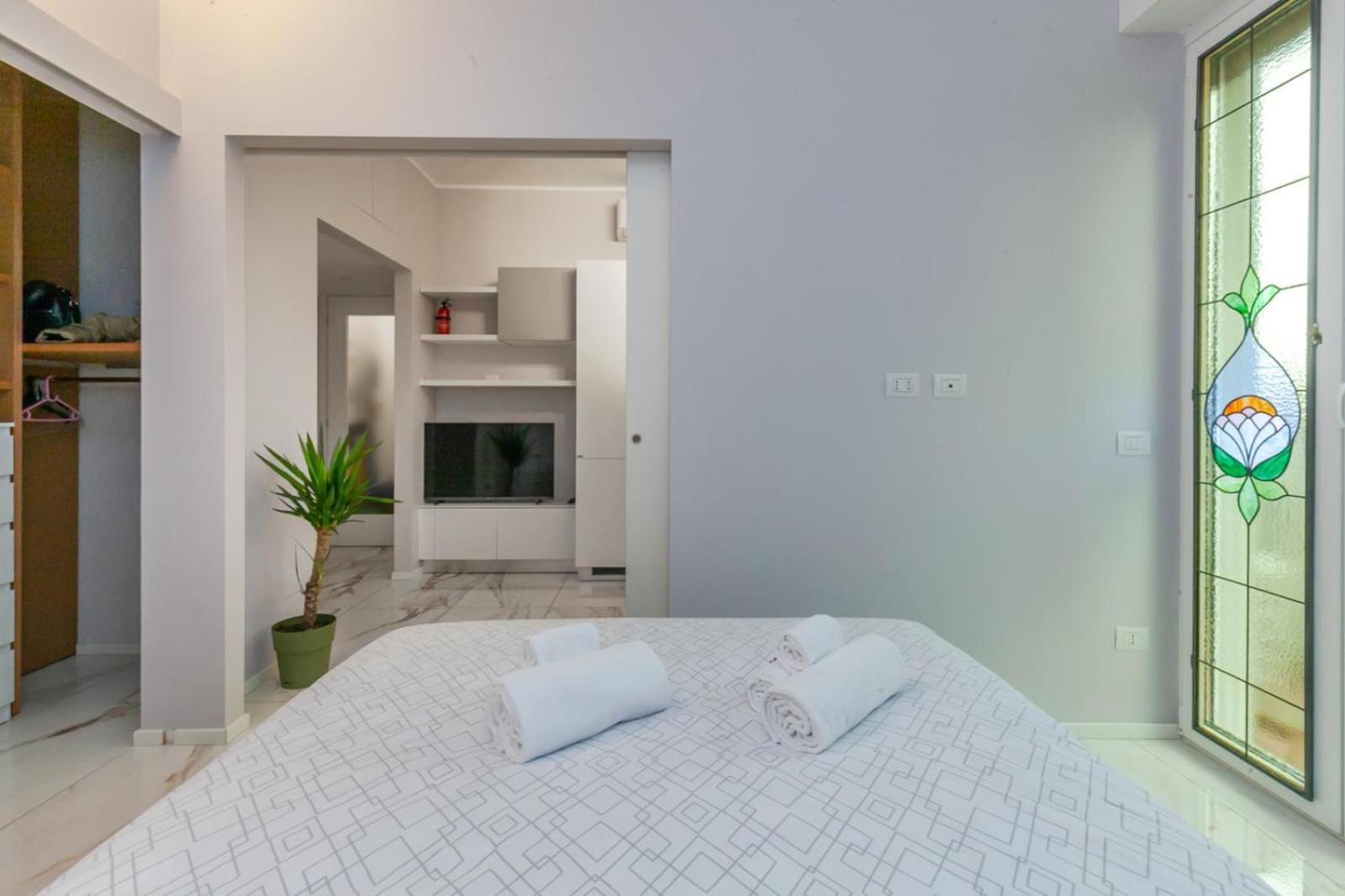 Butterfly Gate Apartment