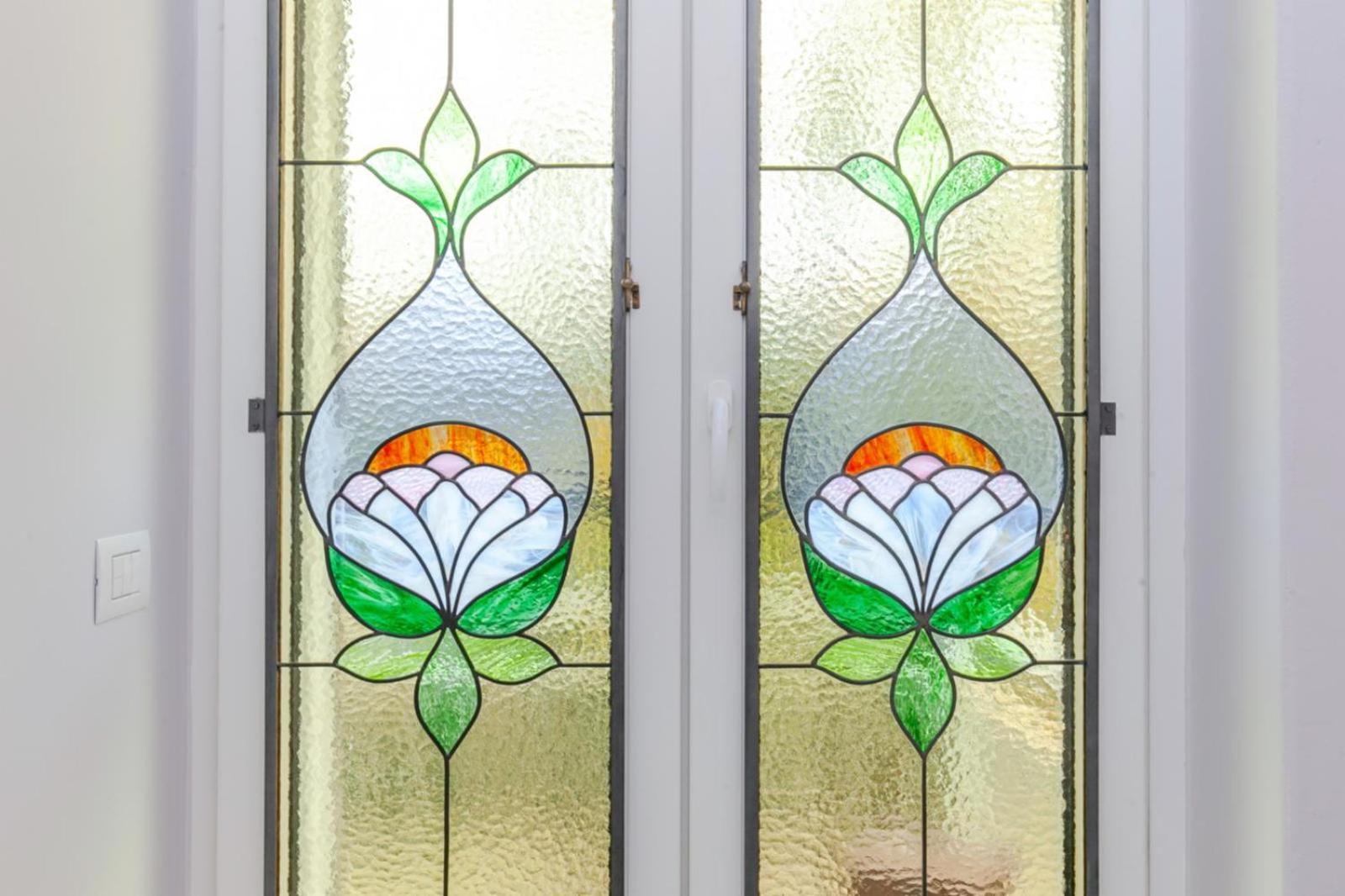 Butterfly Gate Mailand