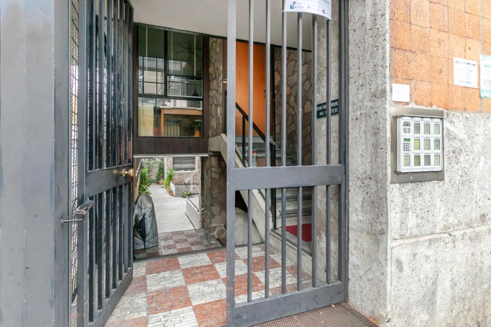 Apartment Butterfly Gate