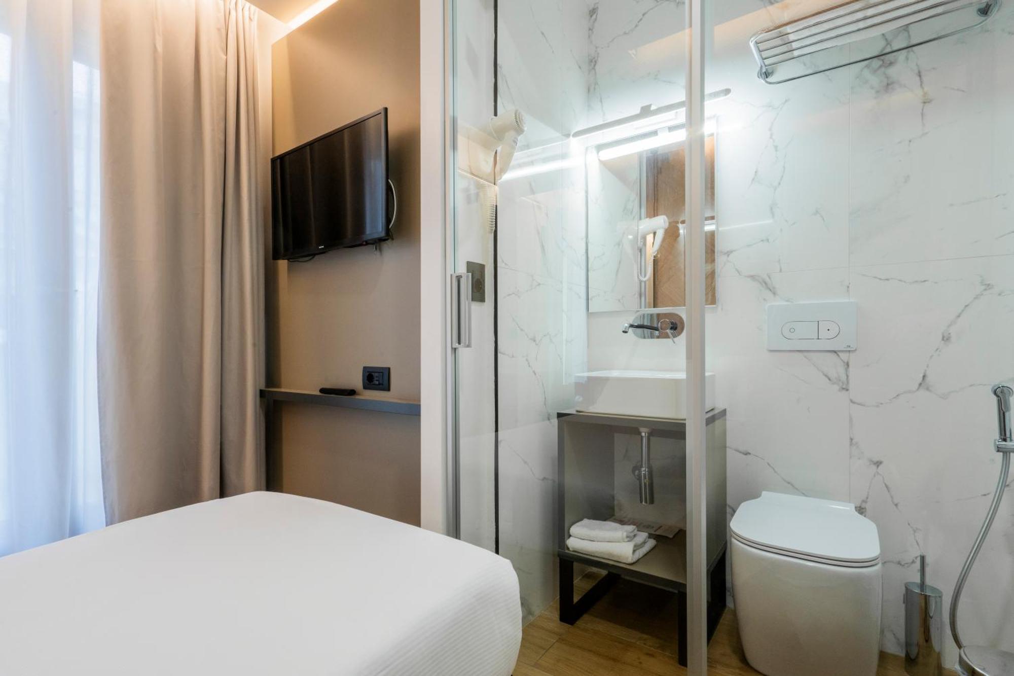 London Hotel
