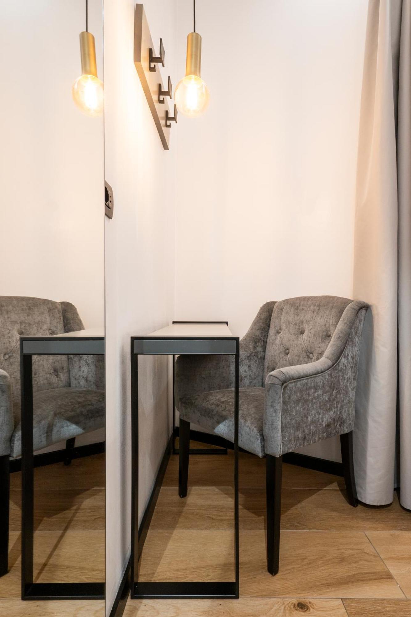 Hotel London 2*