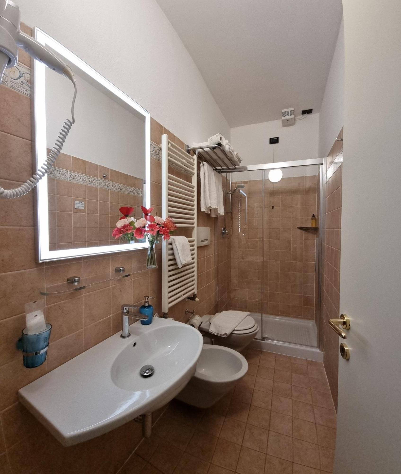 Hotel Charly Mailand