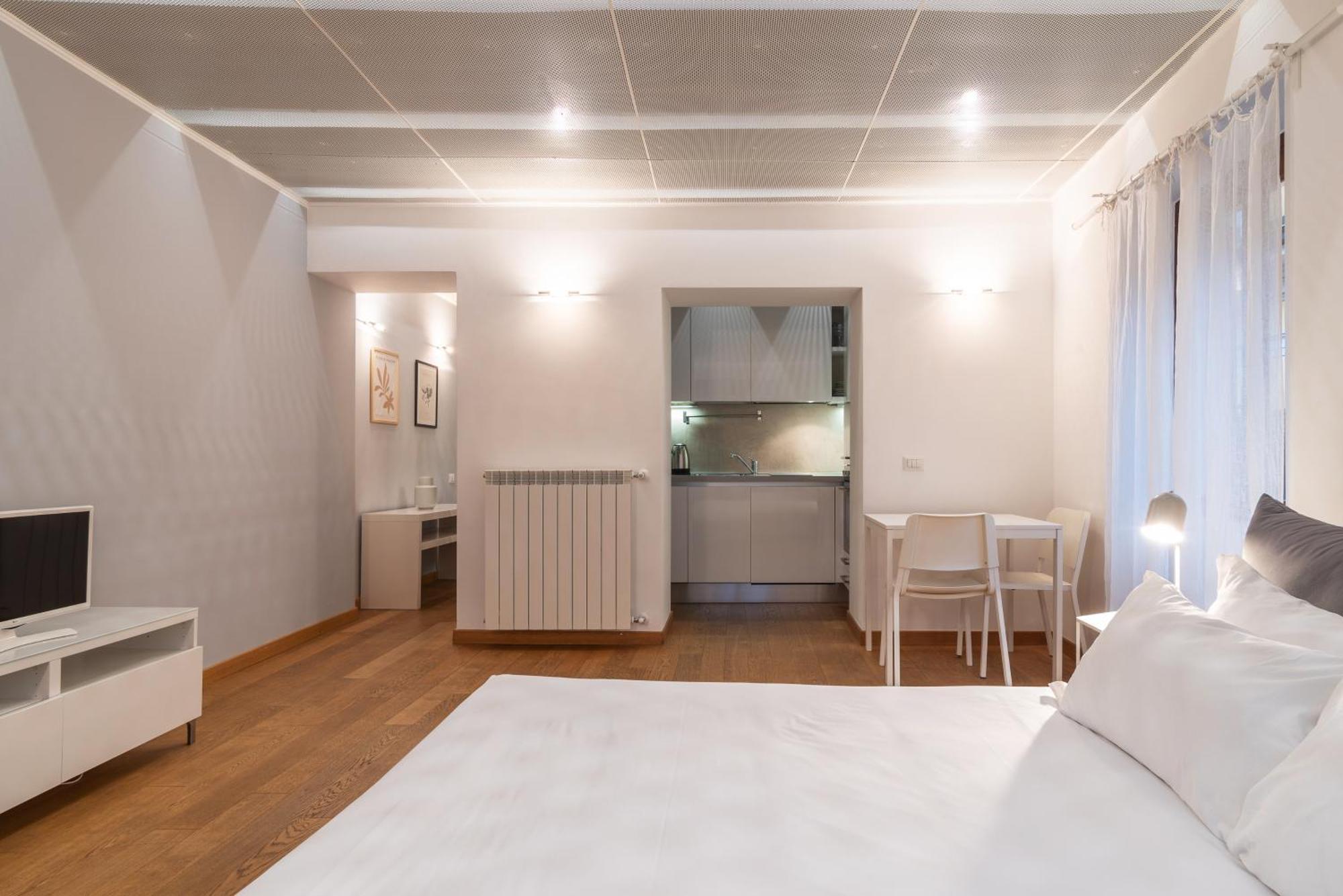 Apartment Easyhomes - Spiga Mailand