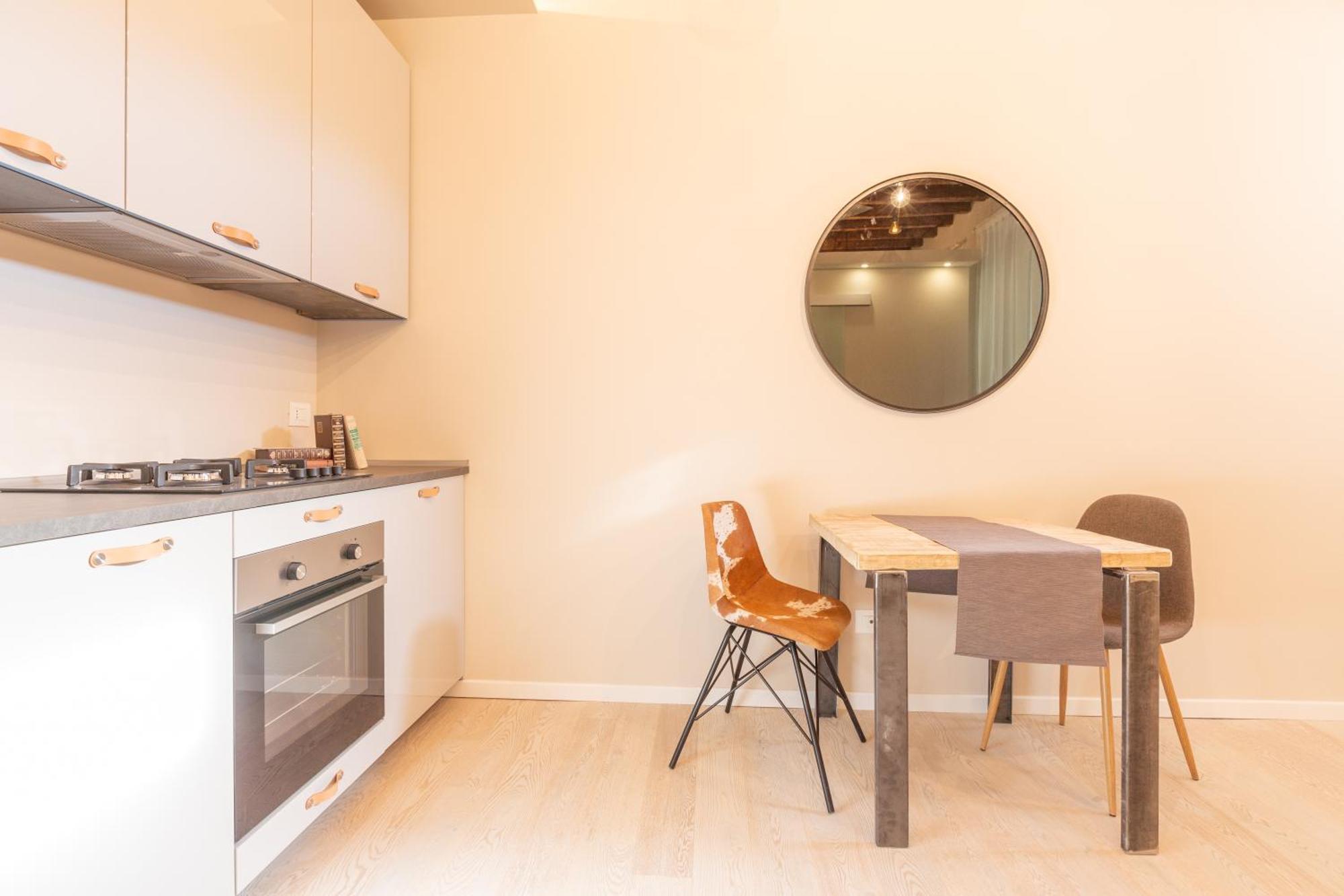 Mo22 Loreto- Duomo- Chic - Luxury - Boho Apartment Mailand