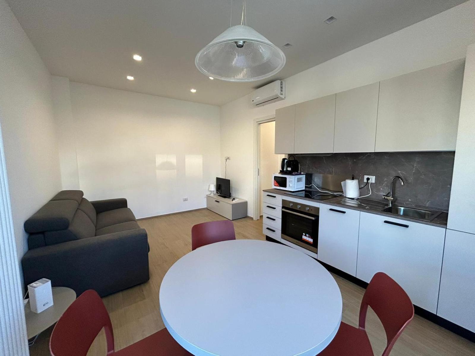 Apartamento Imhome - Abruzzi Milão