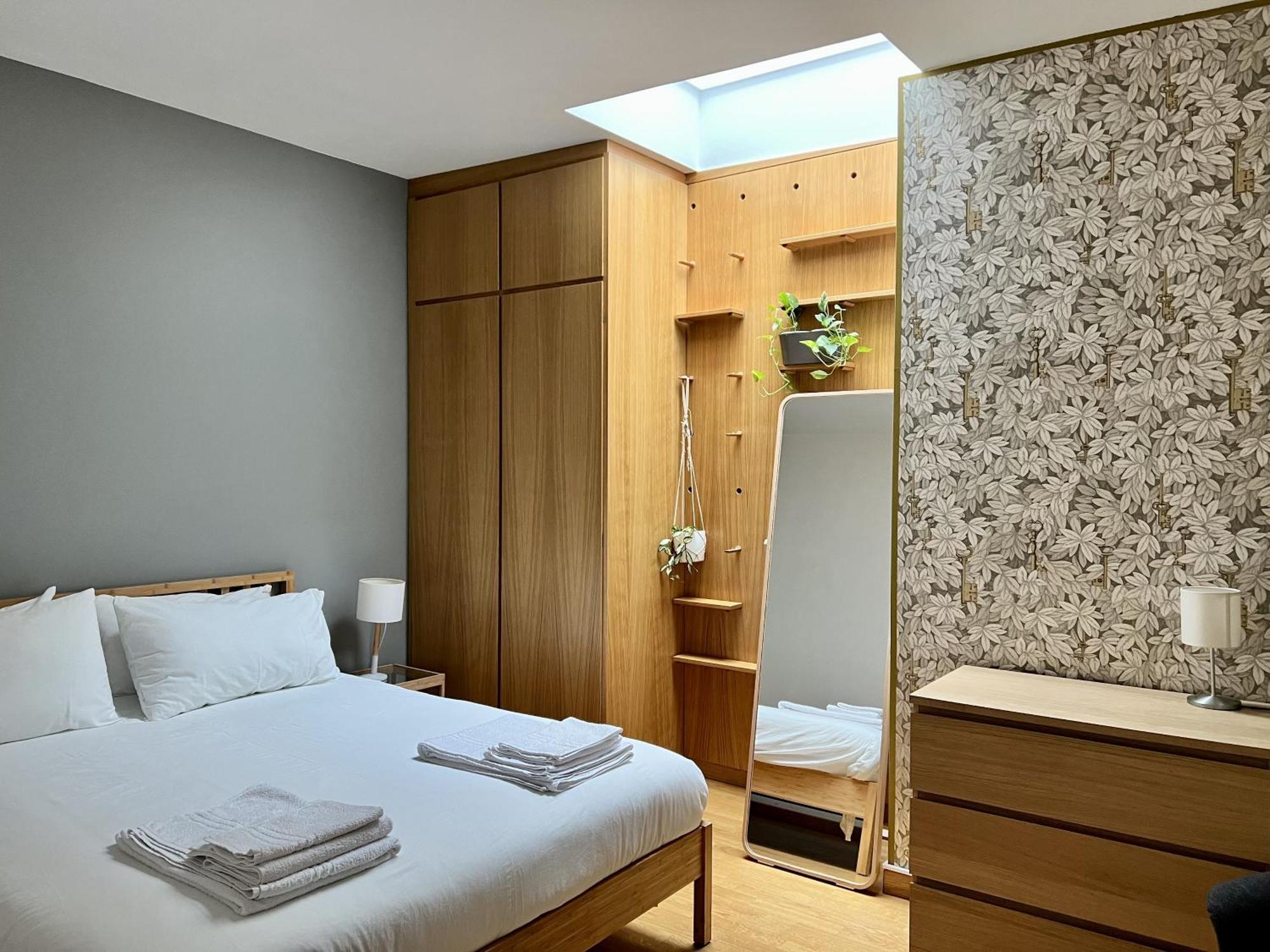 Bilocale Su Corte Milanese Apartamento *