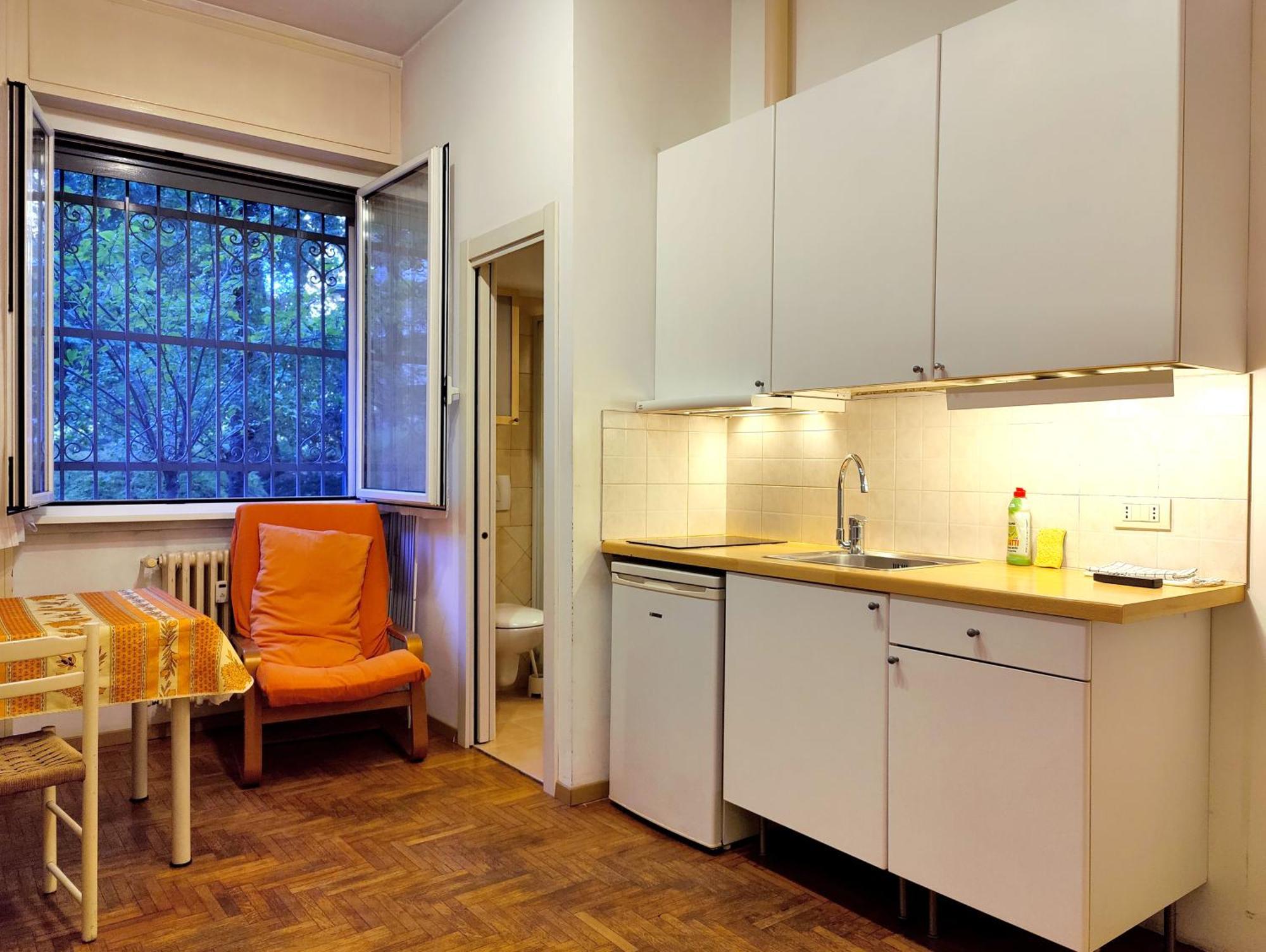Apartment Easystudio - Solari Milan