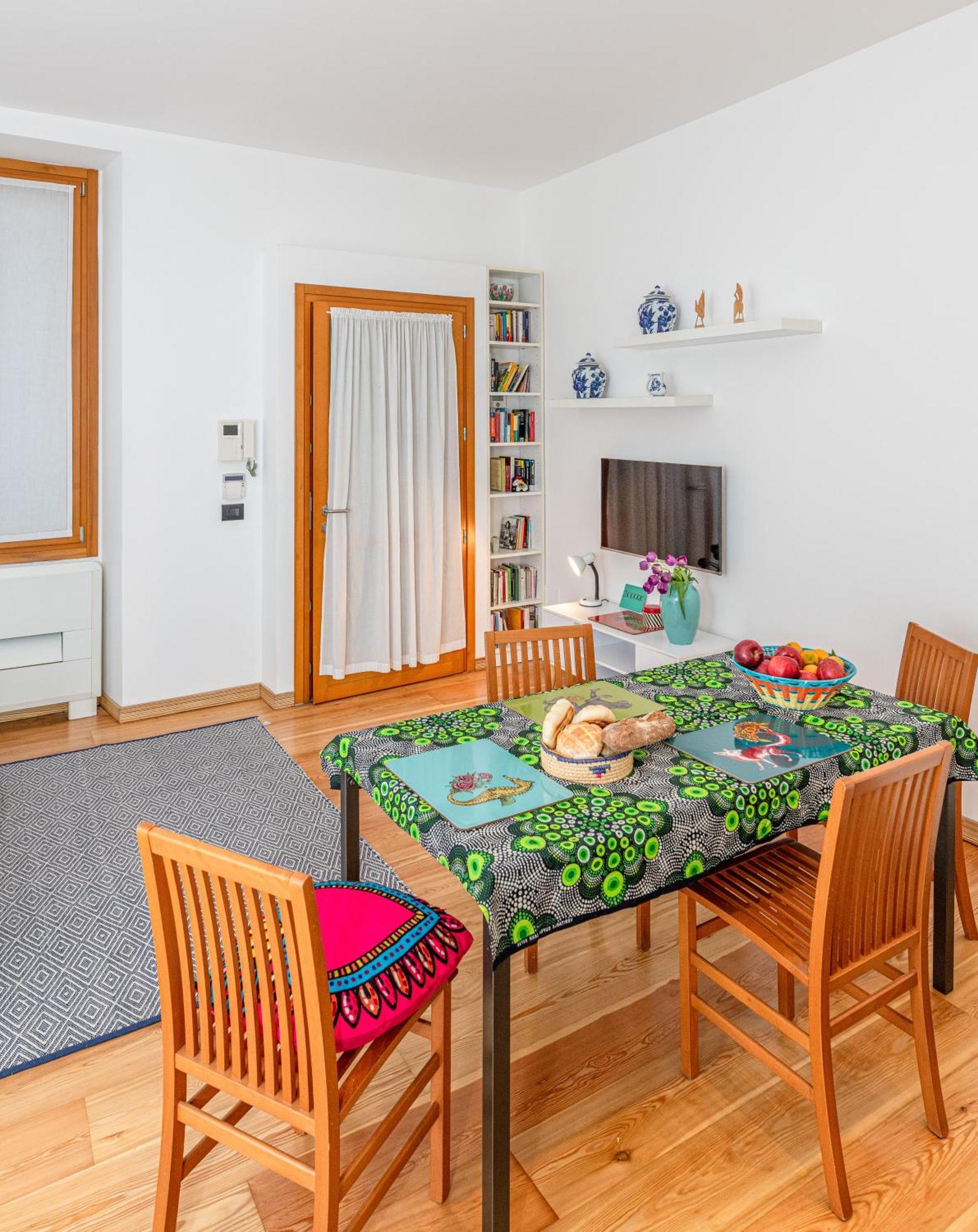 Quiet House In A Lively Area! Apartment Mailand