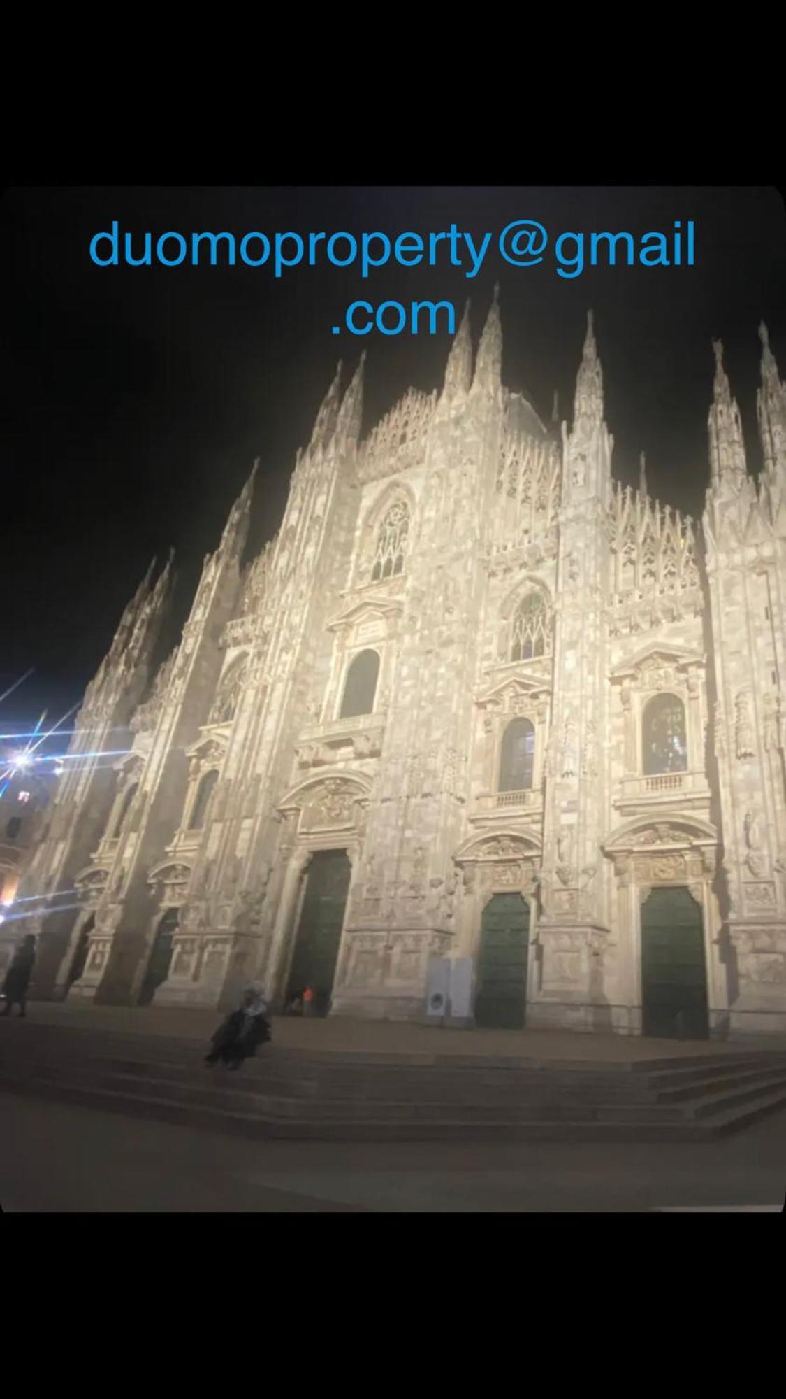 Duomo1vip Apartamento Milão