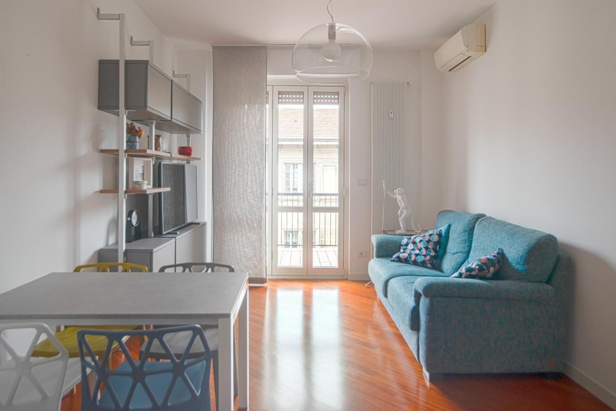 Apartment Isola Milan