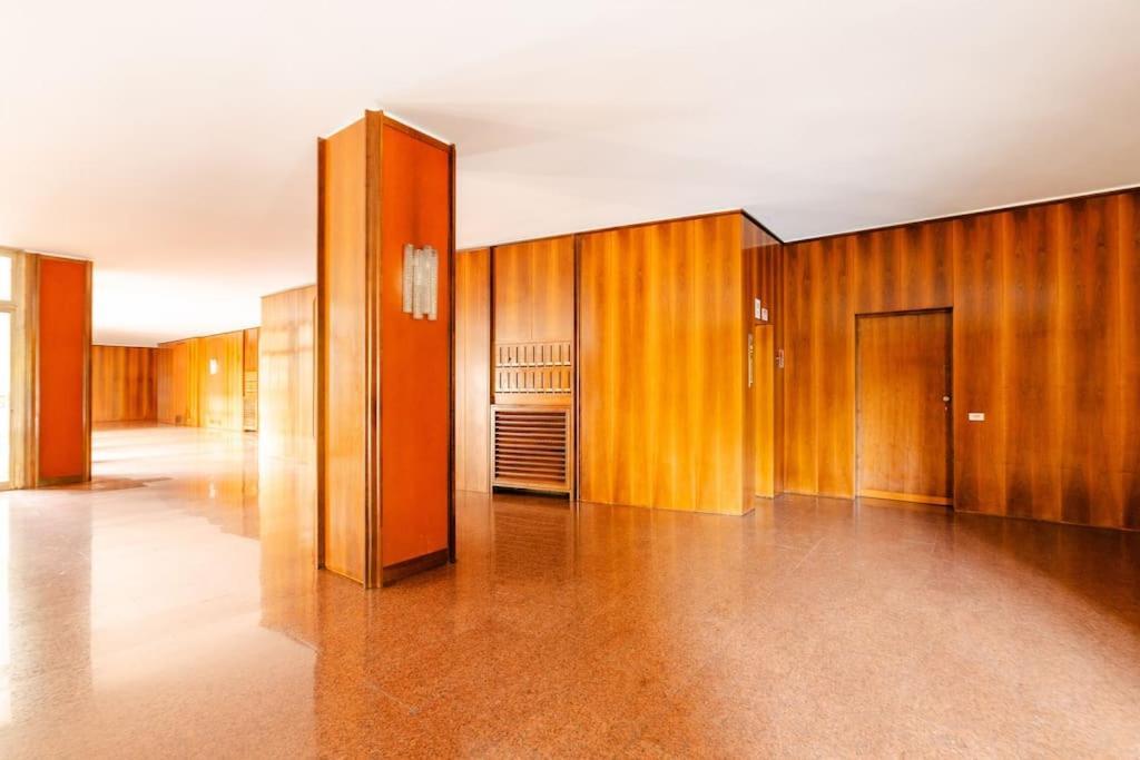 Luxury 1 Bedroom Apartment, Close To San Siro, Fiera And 10 Min Metro To Duomo * Milão