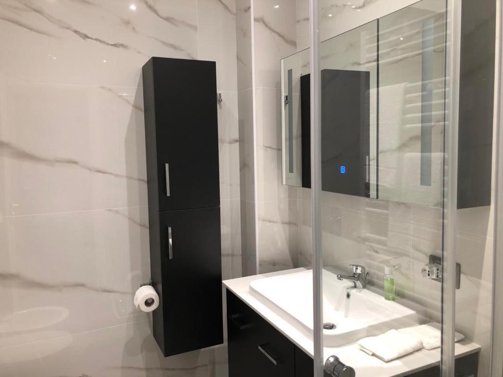 Apartment Residenza Gioiello - Comfort & A Milan