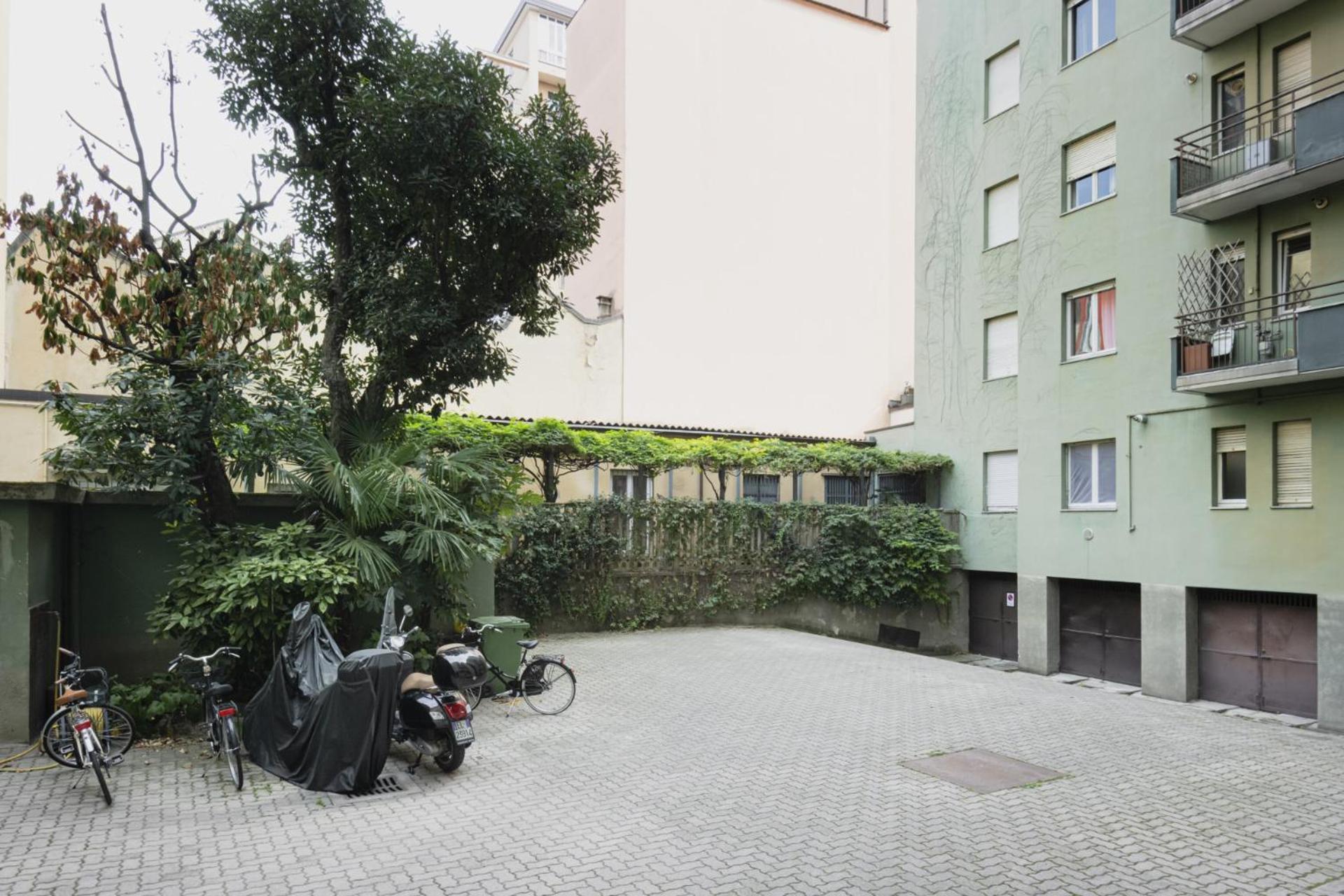 Easylife - Attico 230mq Con Terrazza Area Bocconi * Milão