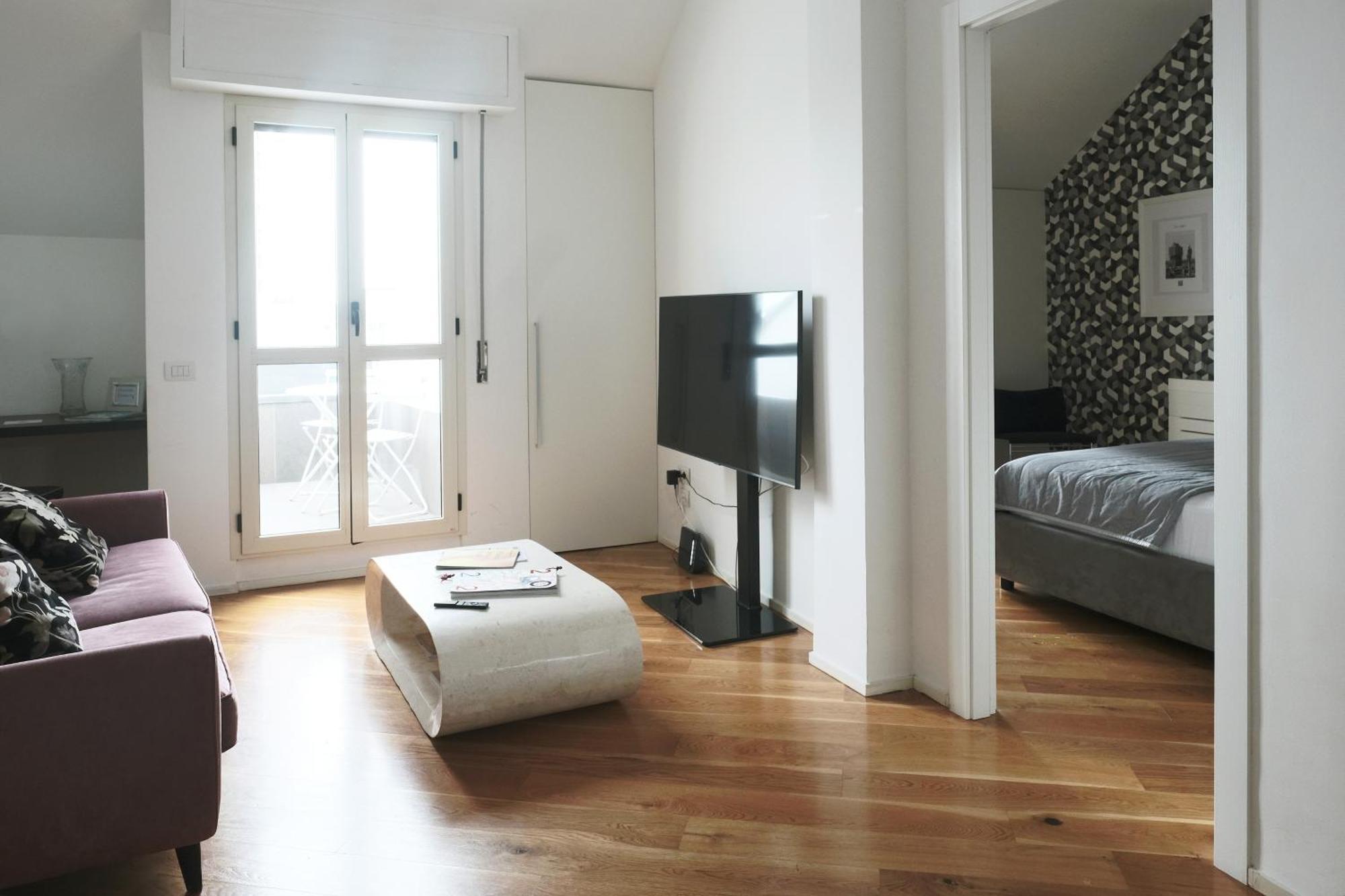 Apartamento Comecasa Attic With Duomo View Milão
