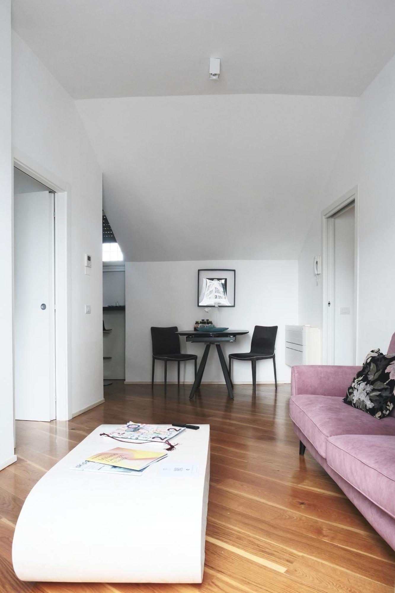 Apartamento Comecasa Attic With Duomo View