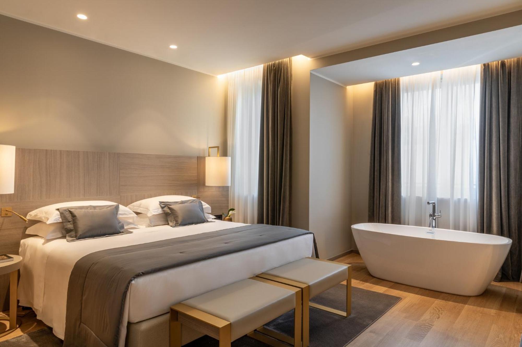 Rosa Grand \u2013 Starhotels Collezione Hotel