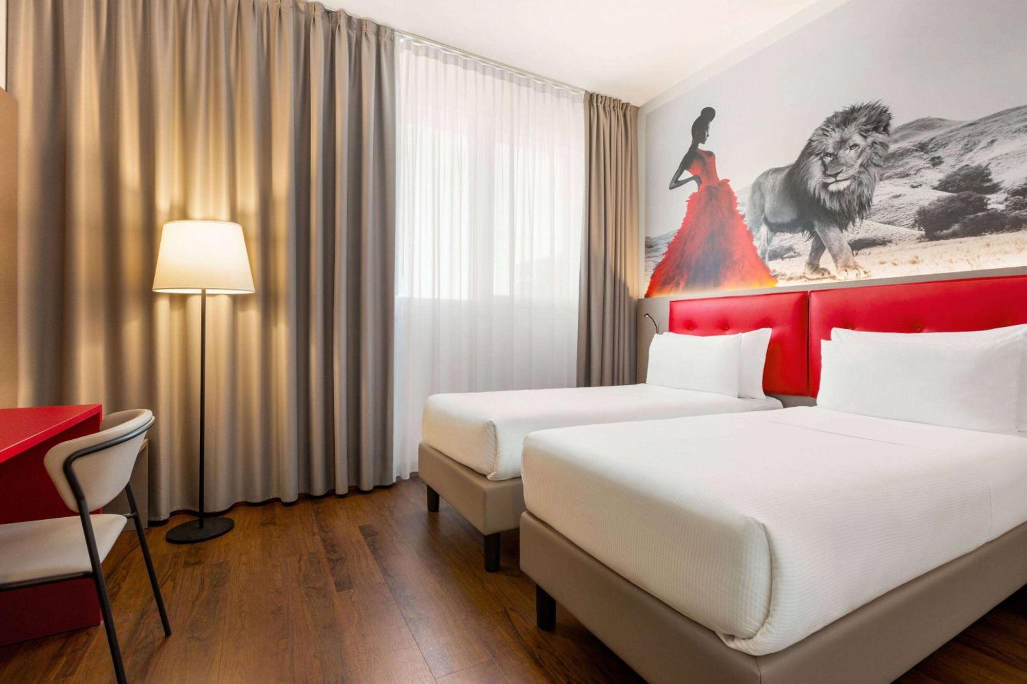 Amedia Milan, Trademark Collection By Wyndham Hotel 4*