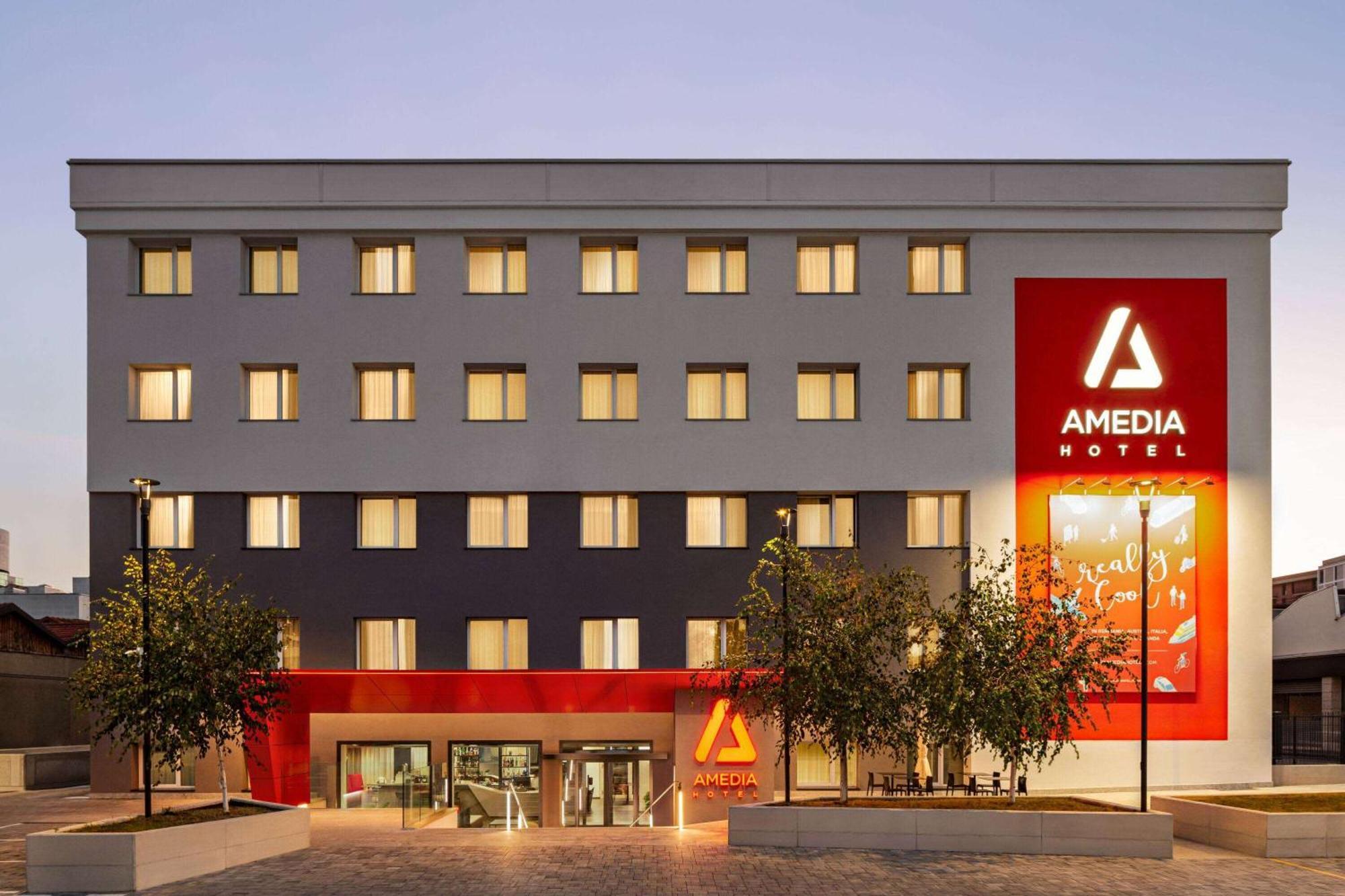 Amedia Milan, Trademark Collection By Wyndham Hotel