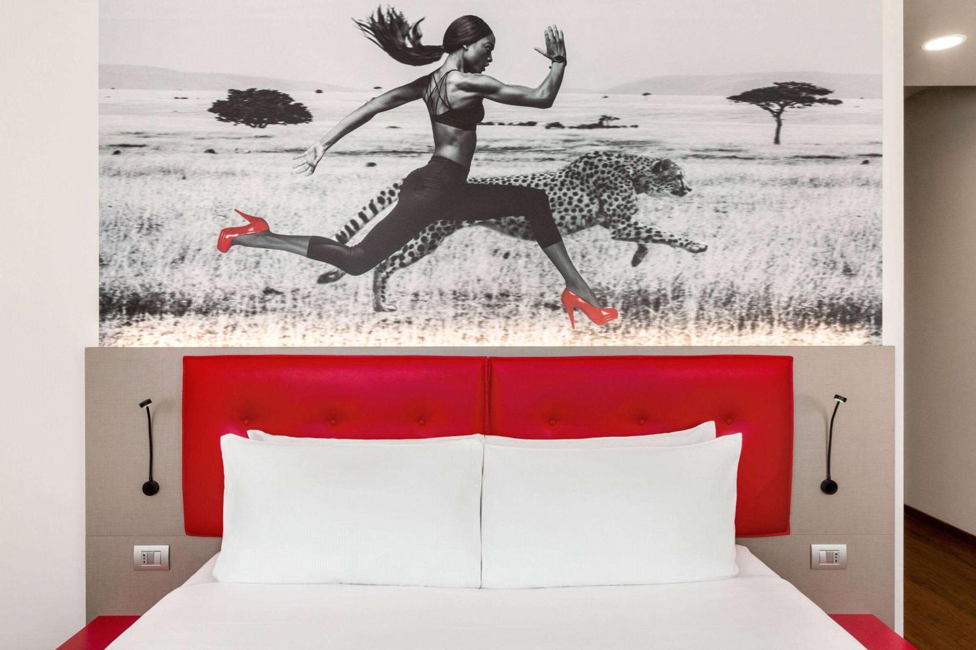 Hotel Amedia Milan, Trademark Collection By Wyndham 4*
