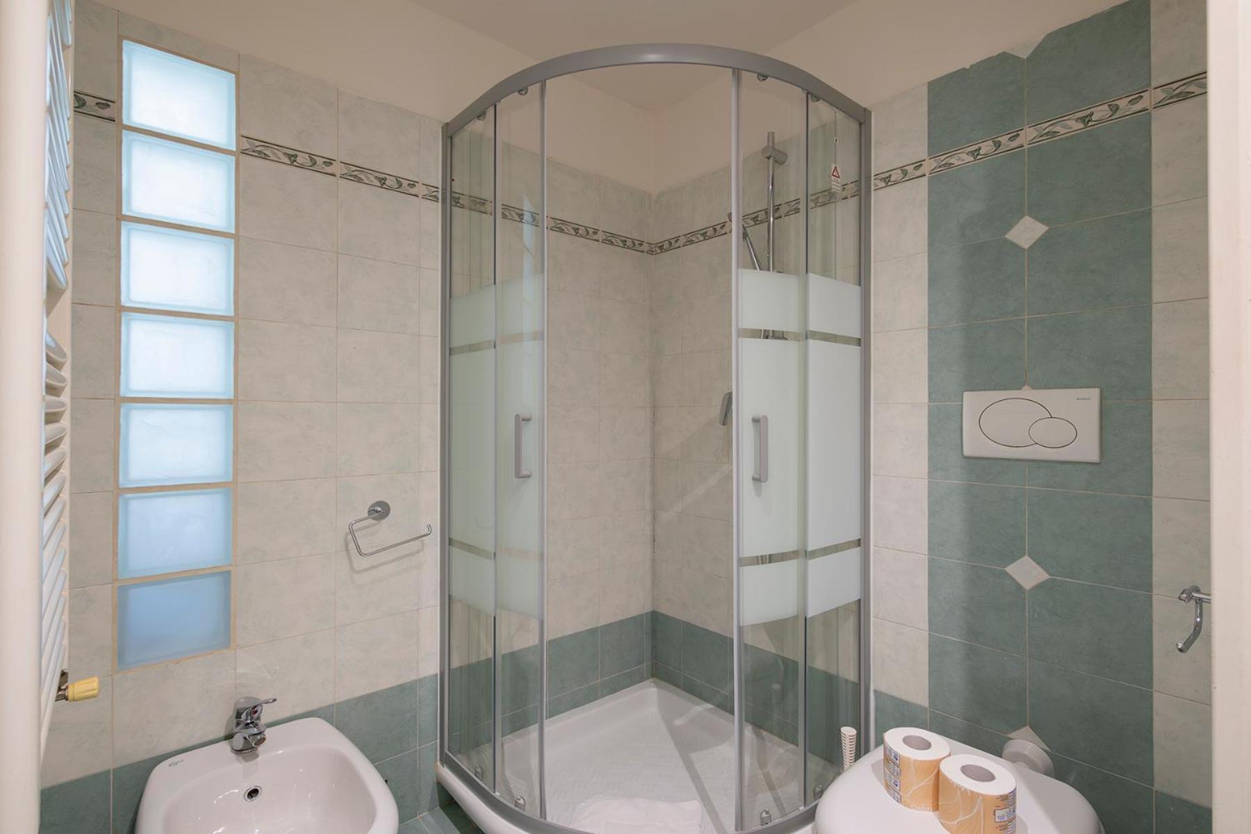 Ihost Cozy Studio - Melzo 5 *