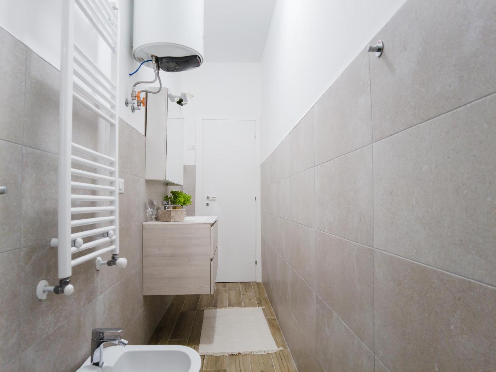 Nicole's Appartament-a 15 Min Dal Duomo Apartamento Milão