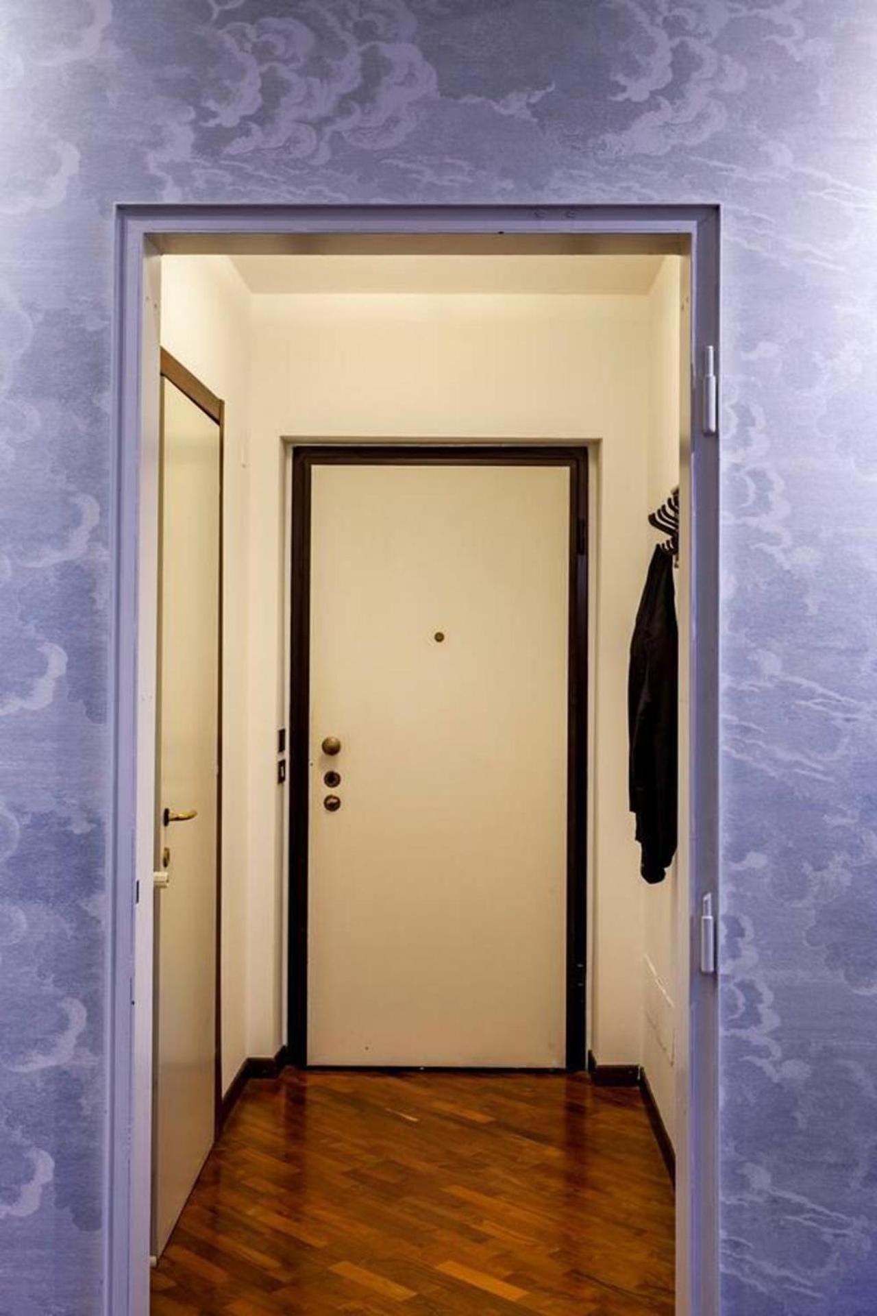 Design With Parking Navigli Area *