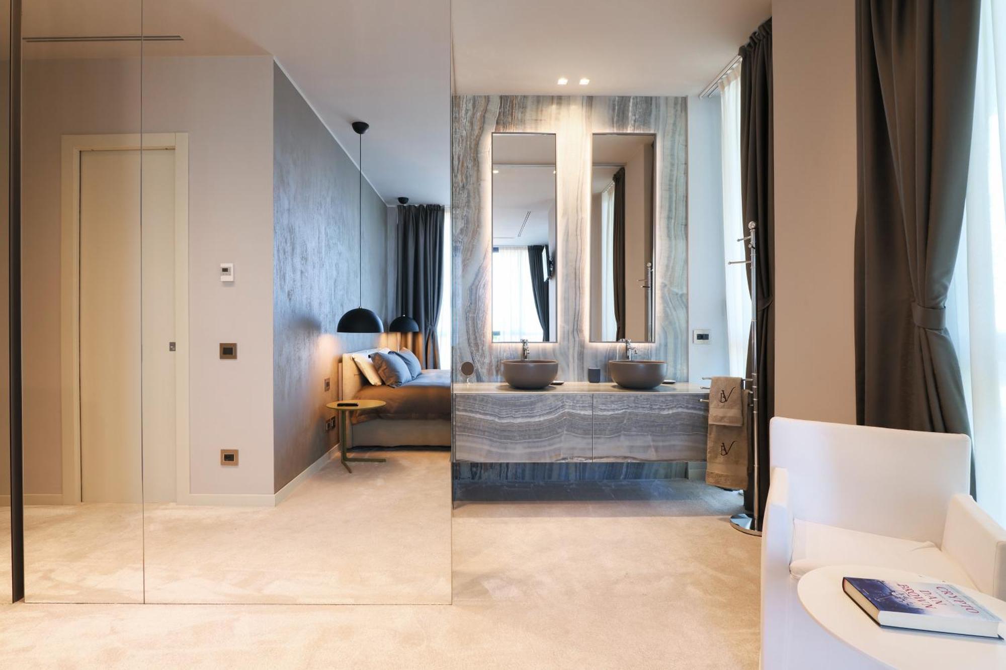Luxury In Bosco Verticale Isola Apartment Mailand