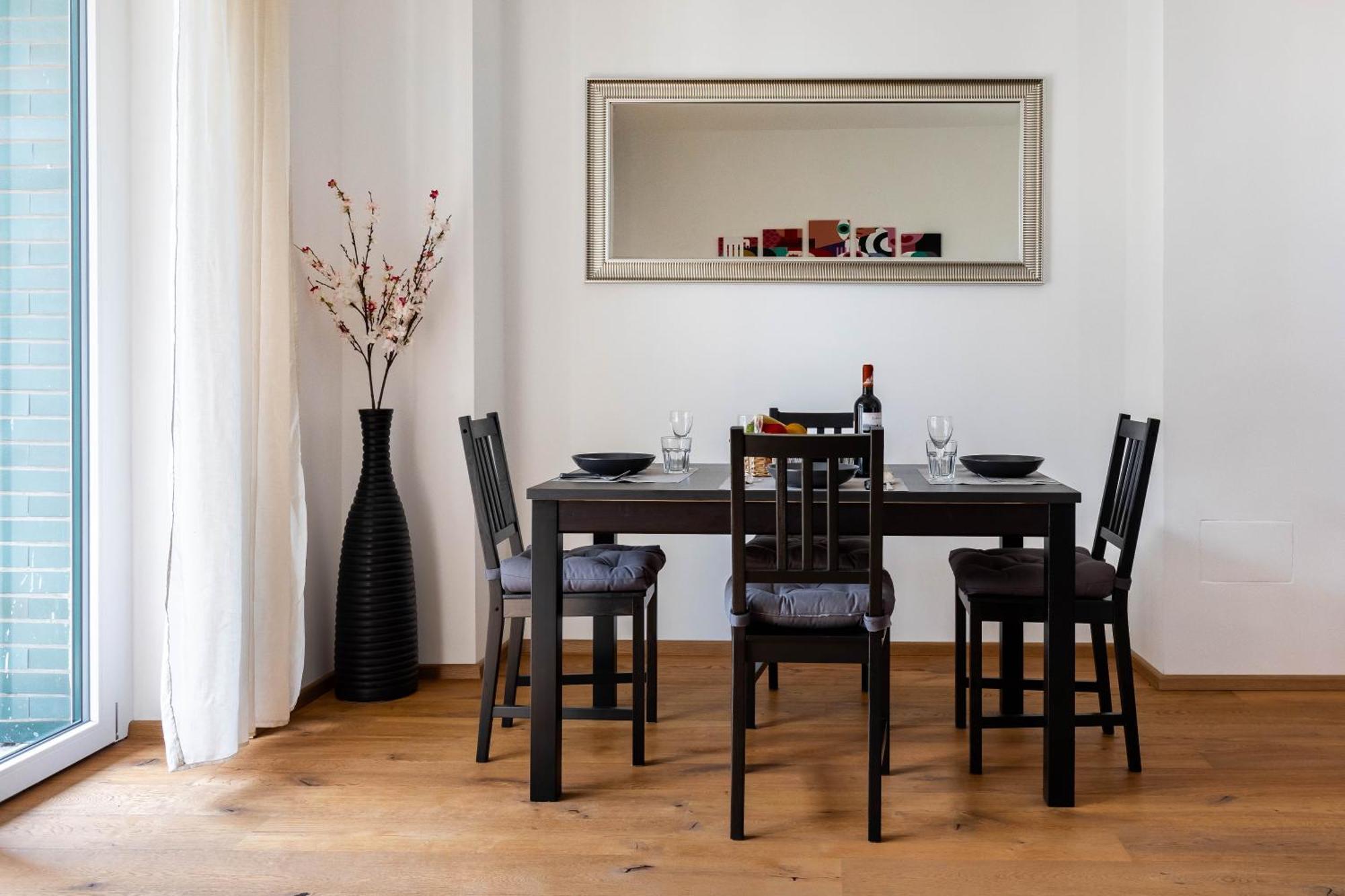 Luxury In Quadrilatero Della Moda - Brera Moscova Duomo Apartment