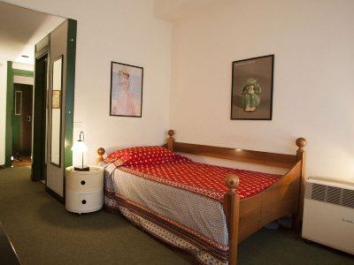 Domus Aparthotel 3*