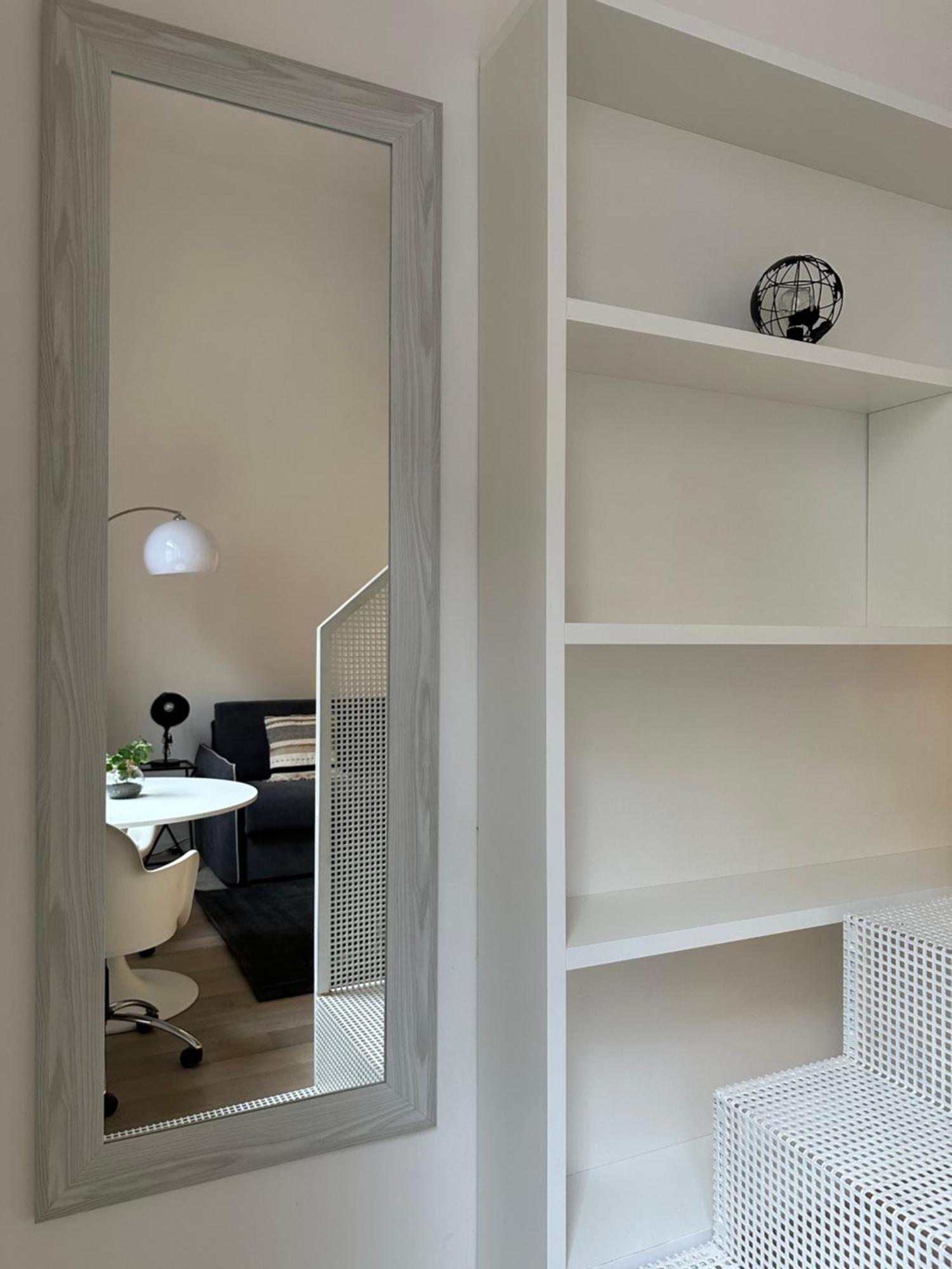 White In * Mailand
