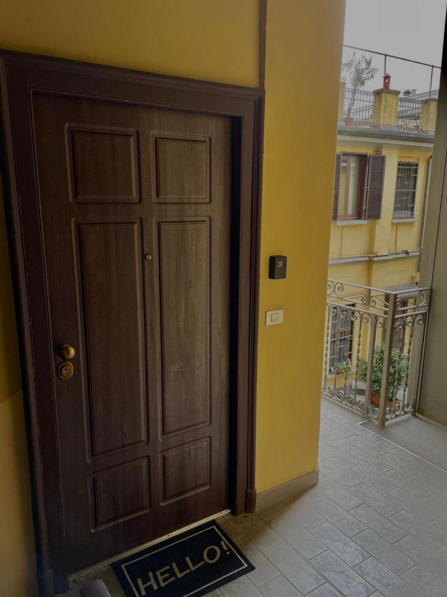 Apartamento Super Modern And Design Apartment, A Due Passi Dai Navigli