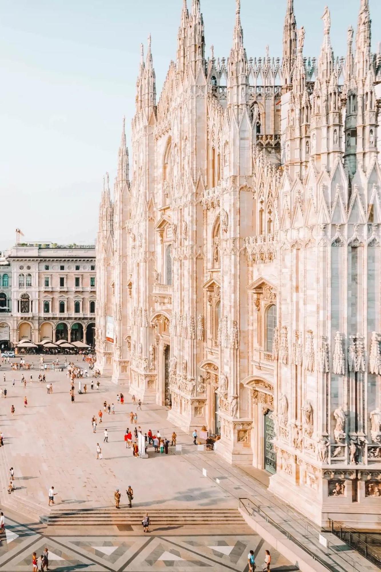 The Boutique - Iconic In Galleria Duomo With Private Parking Milão