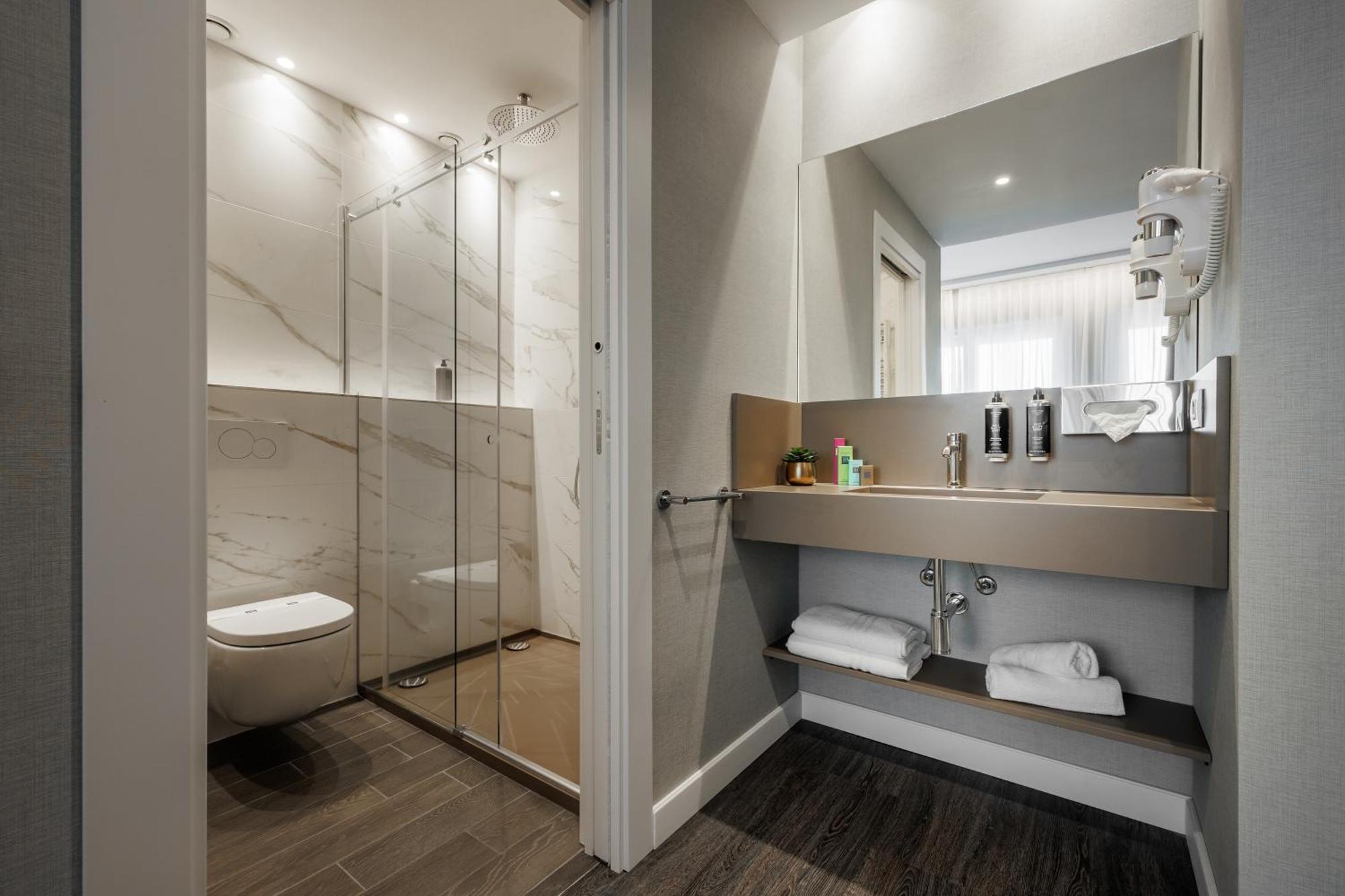 Hotel Ih 4*