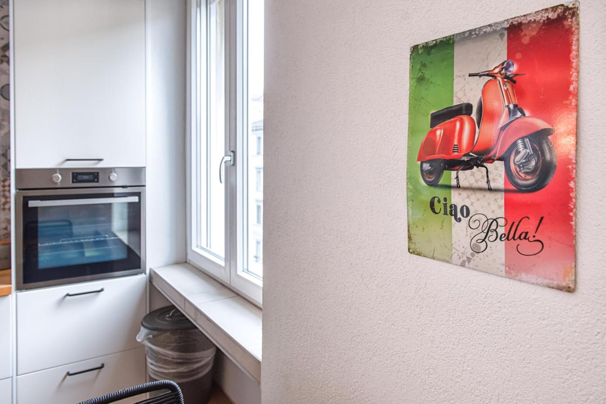 Apartment Luxury Cozy By Station - Cafe Mailand