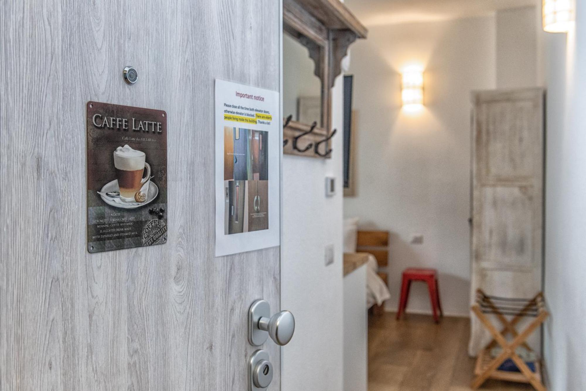 Luxury Cozy By Station - Cafe