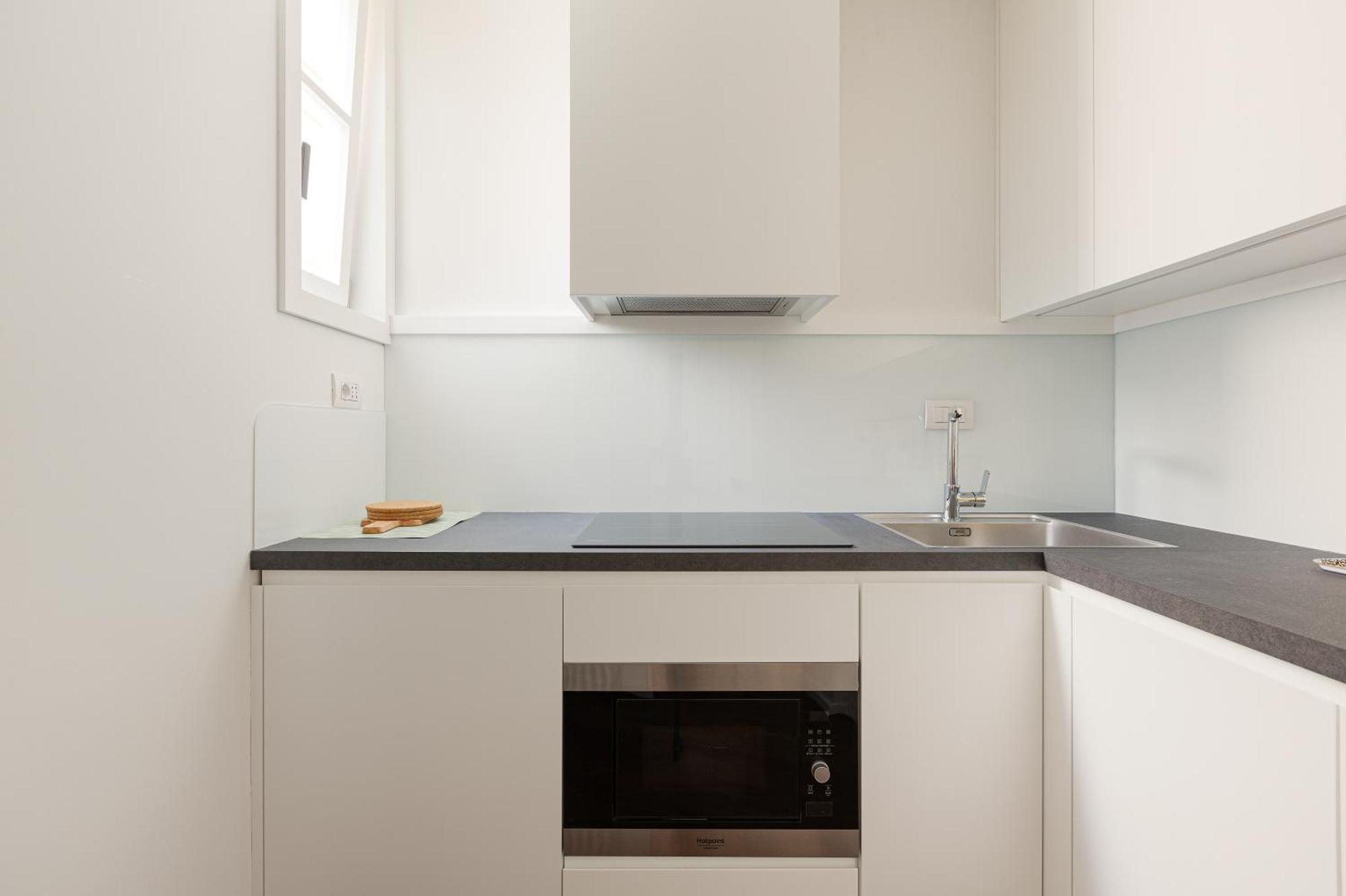 Apartment Tiny Near Station *