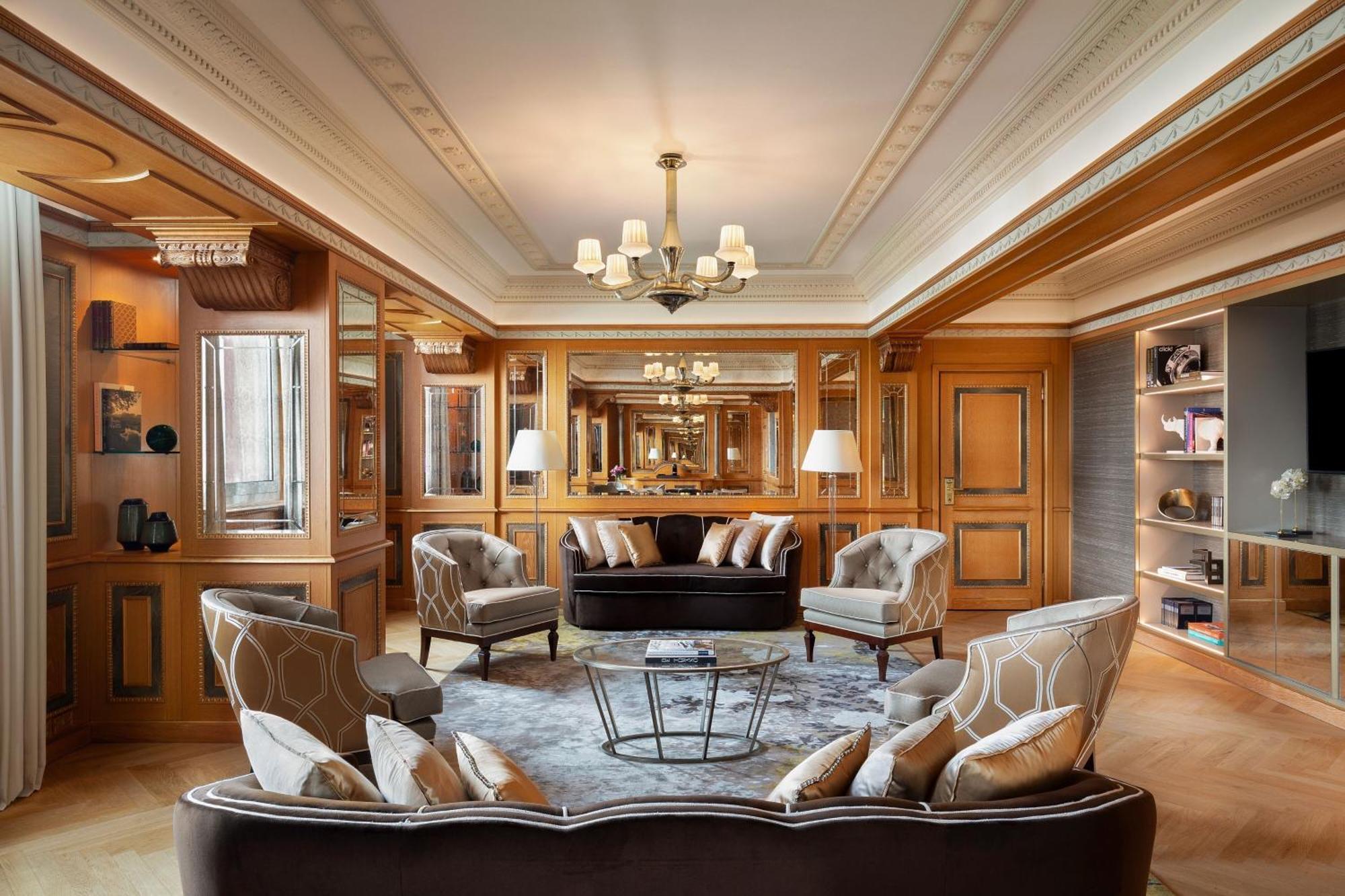 The Westin Palace, 5*