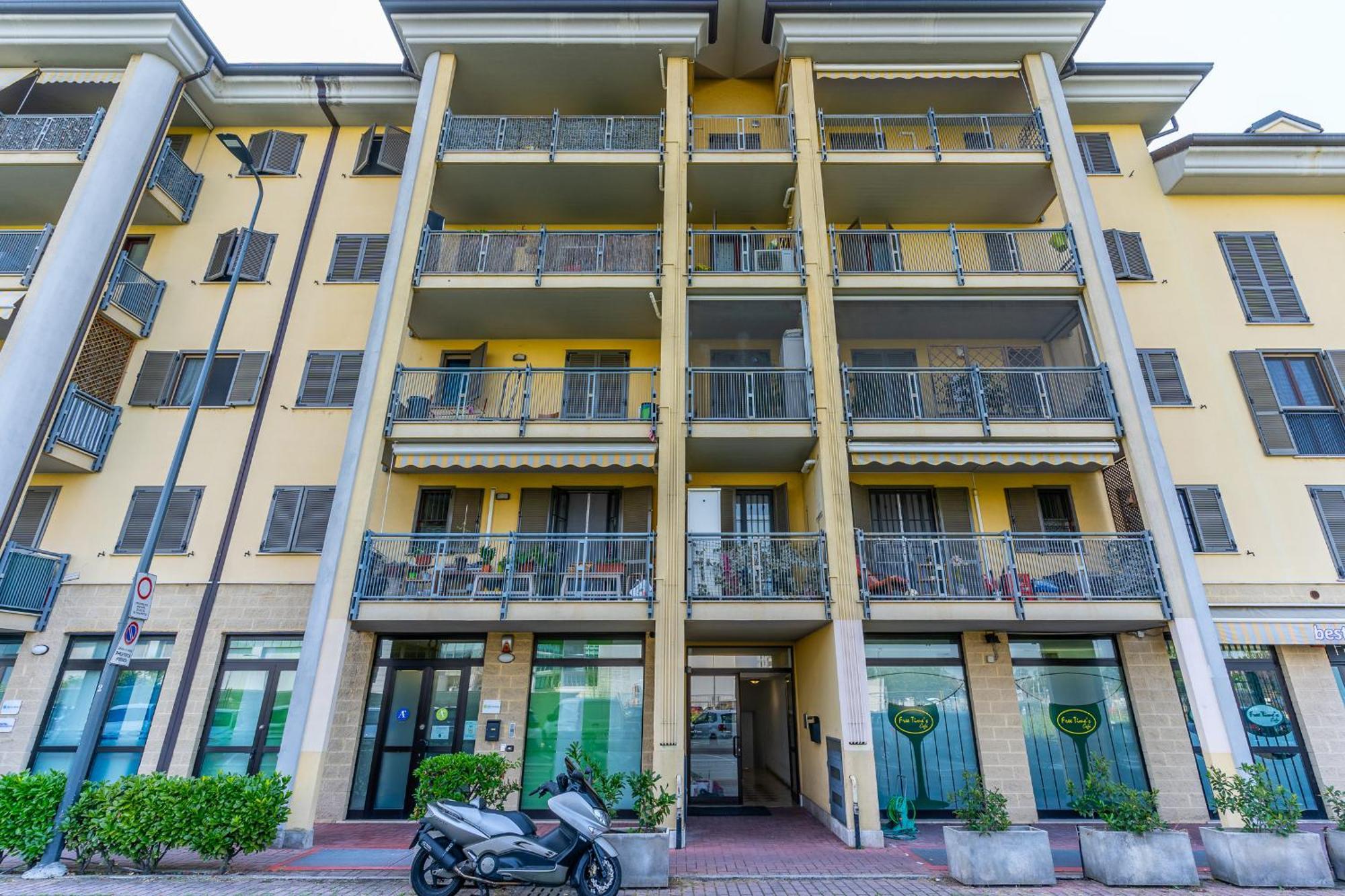 Santa Giulia Apartment