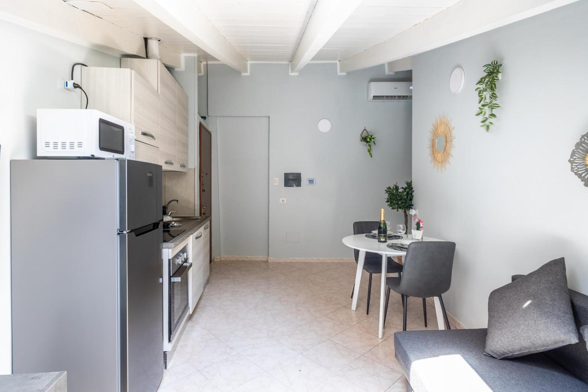 Free Parking Tiny House Wifi Netflix 15 Minuti Dal Duomo Apartment Mailand