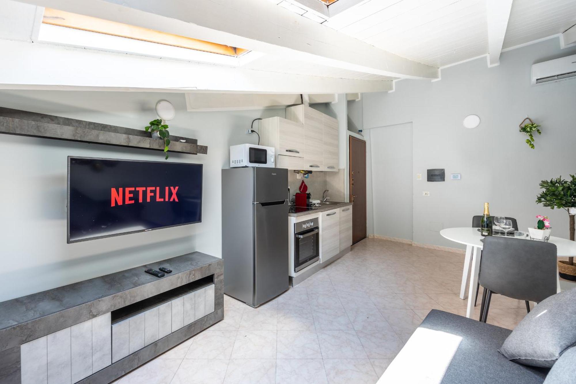 Apartment Free Parking Tiny House Wifi Netflix 15 Minuti Dal Duomo Mailand