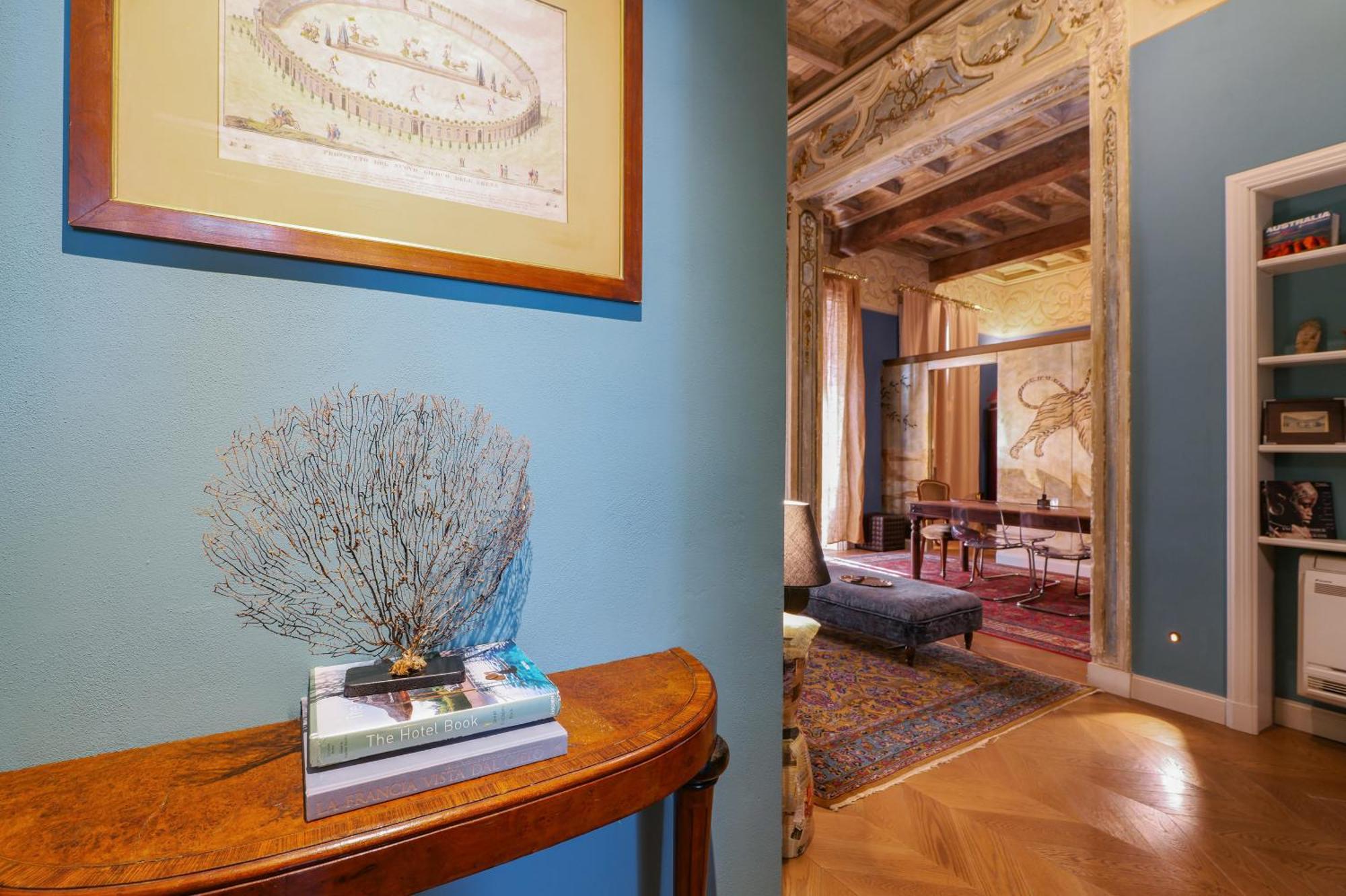 Prestige Boutique - Montenapoleone