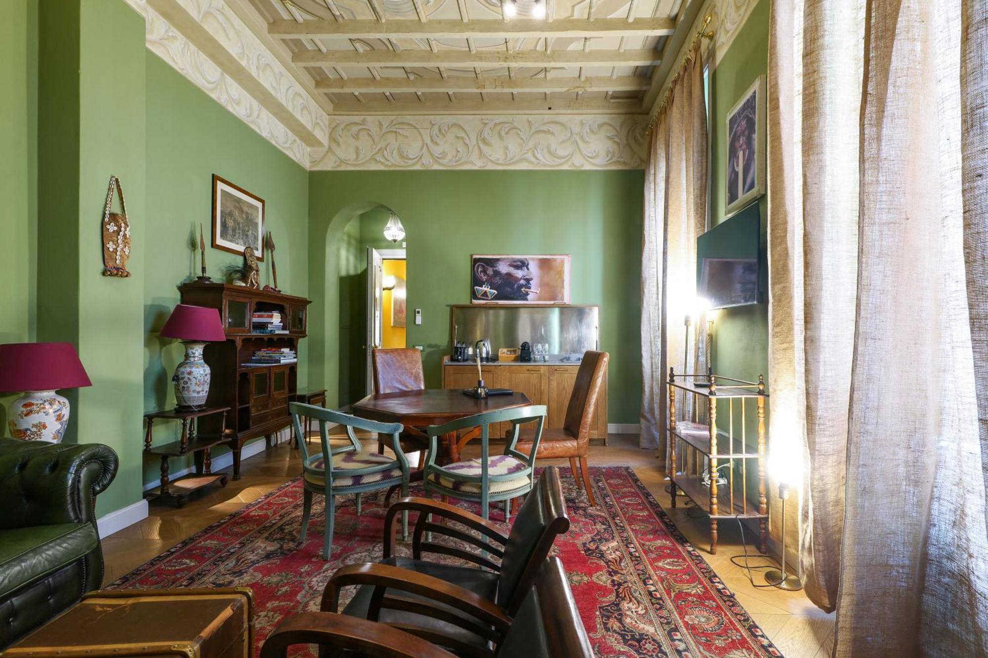 Prestige Boutique - Montenapoleone