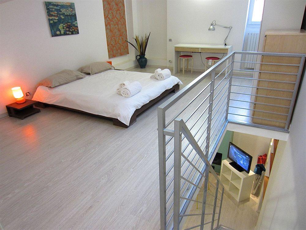 Apartment Temporary House - Navigli