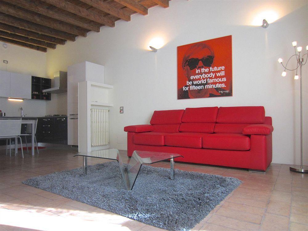Apartment Temporary House - Navigli