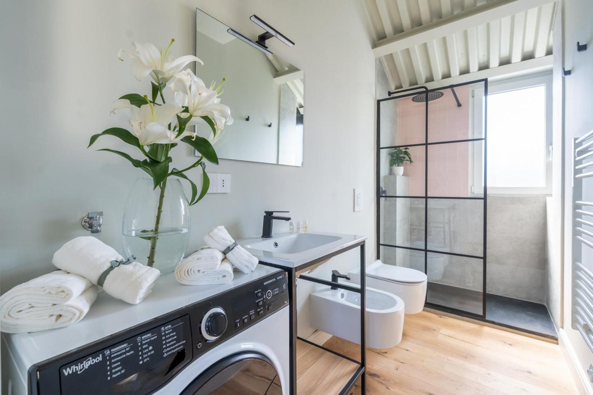 Apartment Rooftop Design Con Terrazzo - Duomo-porta Romana