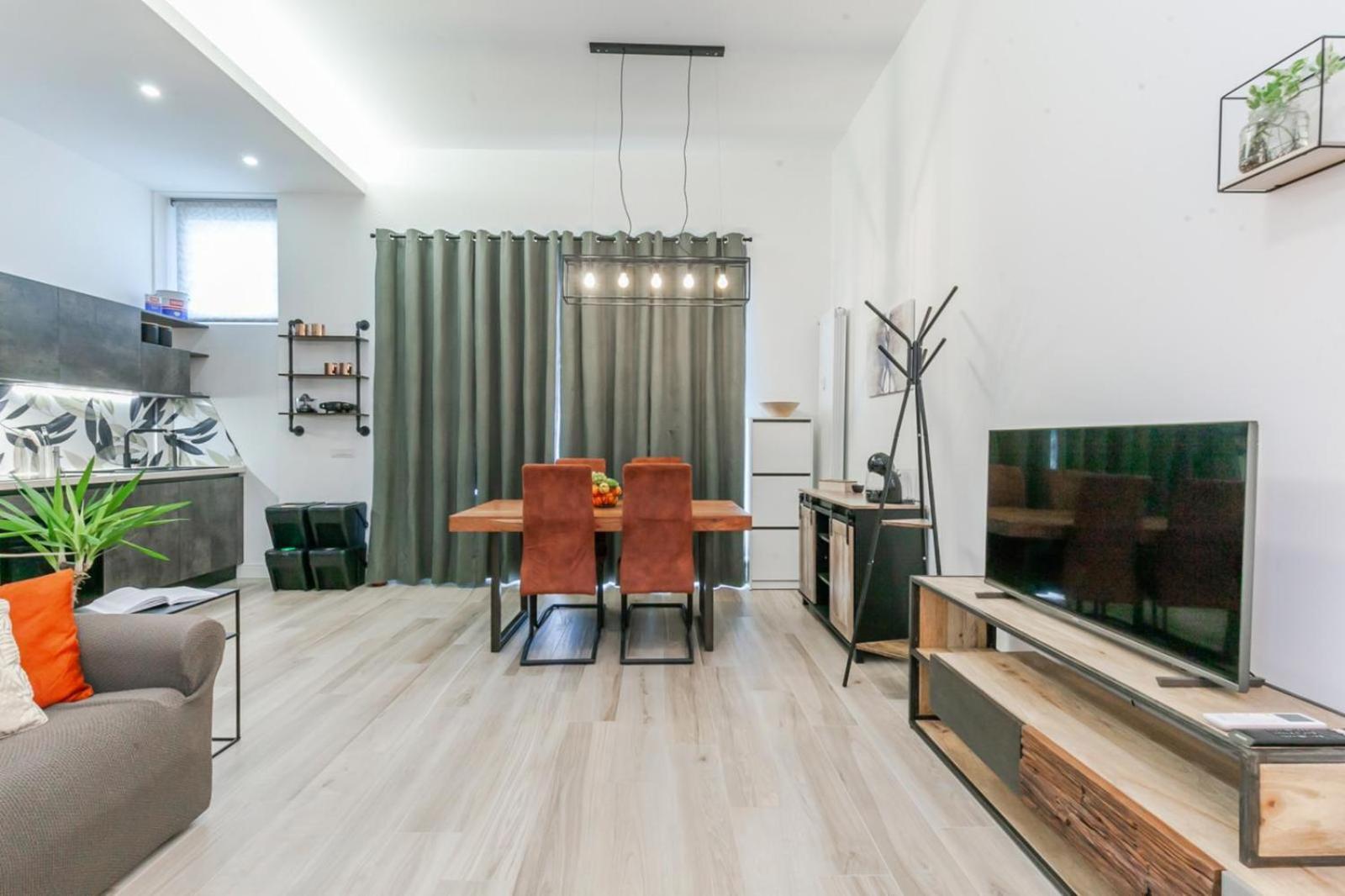 Urban Retreat Chic Industrial Loft In The Heart Of Apartment Mailand